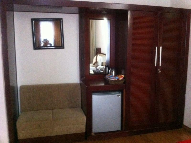 Long Anh Hotel Дананг Екстериор снимка