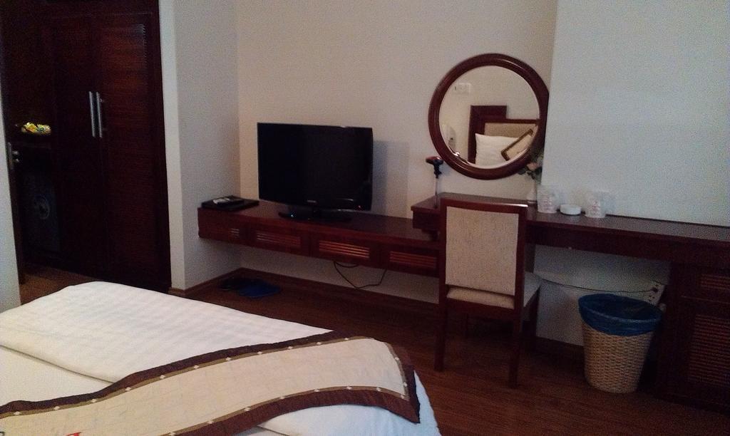 Long Anh Hotel Дананг Стая снимка