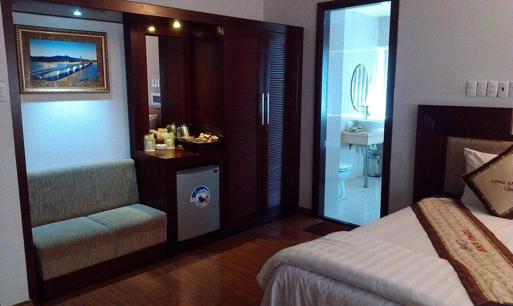 Long Anh Hotel Дананг Стая снимка