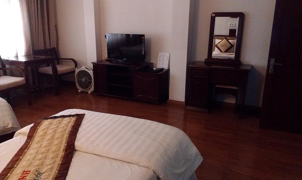 Long Anh Hotel Дананг Стая снимка